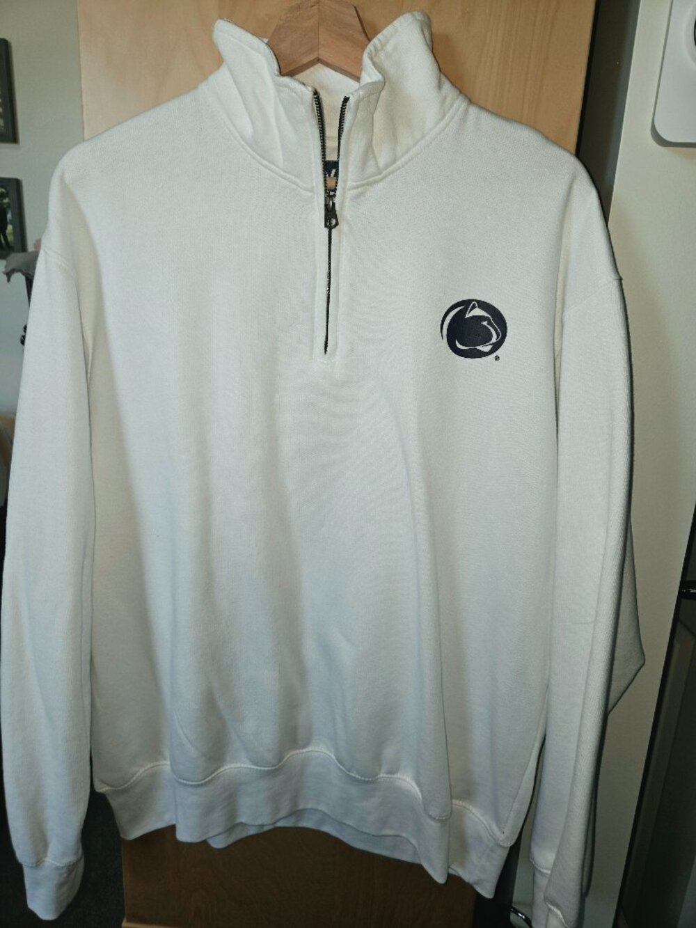 Penn State Men's White 1/4 Zip Sweatshirt - L